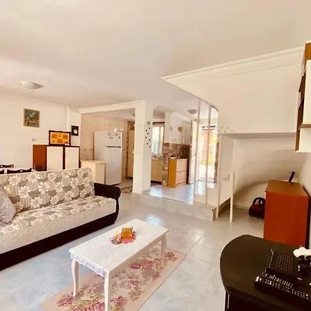 Villa Nida 29 *
