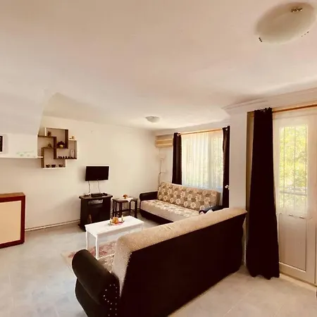 Nida 29 Kusadasi